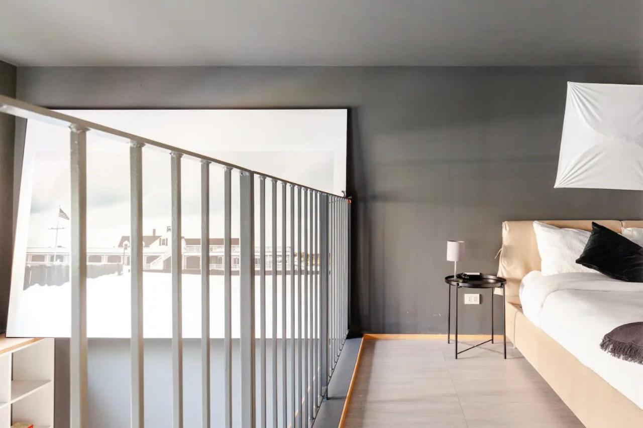 Design Spacious Loft In Navigli - Hosted By Sweetstay Milan Bagian luar foto